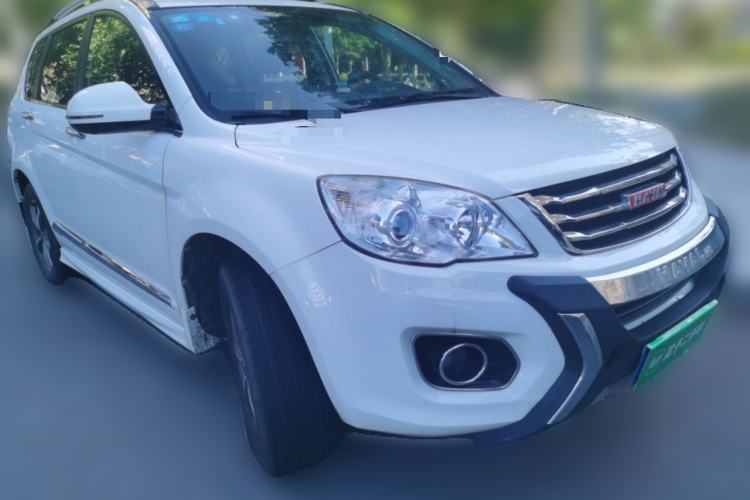 Used Haval H6 2015 Upgraded Model 1.5T Manual Two-Wheel Drive Elite Version Front Right 45 Deg