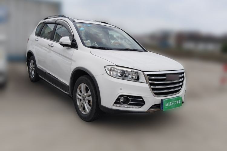 Used Haval H6 2015 Sport Edition 1.5T Manual Two-Wheel Drive Elite Model Front Right 45 Deg