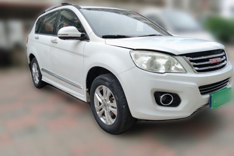 Used Haval H6 2015 Upgraded Model 1.5T Manual Two-Wheel Drive Elite Version Front Right 45 Deg