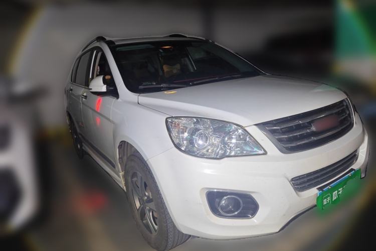 Used Haval H6 2015 Upgraded Model 1.5T Manual Two-Wheel Drive Elite Version Front Right 45 Deg