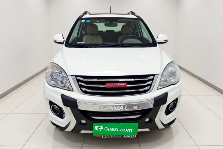 Used Haval H6 2015 Upgraded Model 1.5T Manual Two-Wheel Drive Elite Version Front