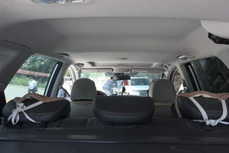 Used Haval H6 2015 Sport Edition 1.5T Automatic Two-Wheel Drive Luxury Model Headliner