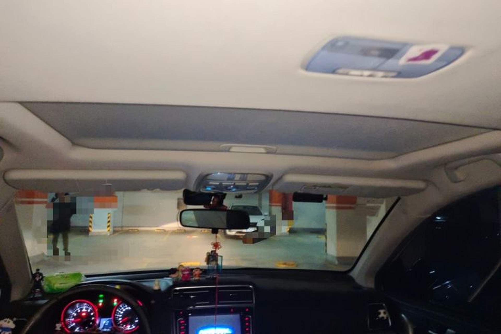 Used Haval H6 2015 Sport Edition 1.5T Automatic Two-Wheel Drive Luxury Model Headliner