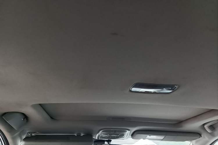 Used Haval H6 2015 Upgraded Model 1.5T Manual Two-Wheel Drive Elite Version Headliner