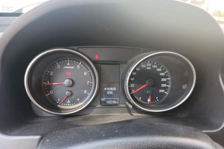 Used Haval H6 2015 Upgraded Model 1.5T Manual Two-Wheel Drive Elite Version Instrument Cluster