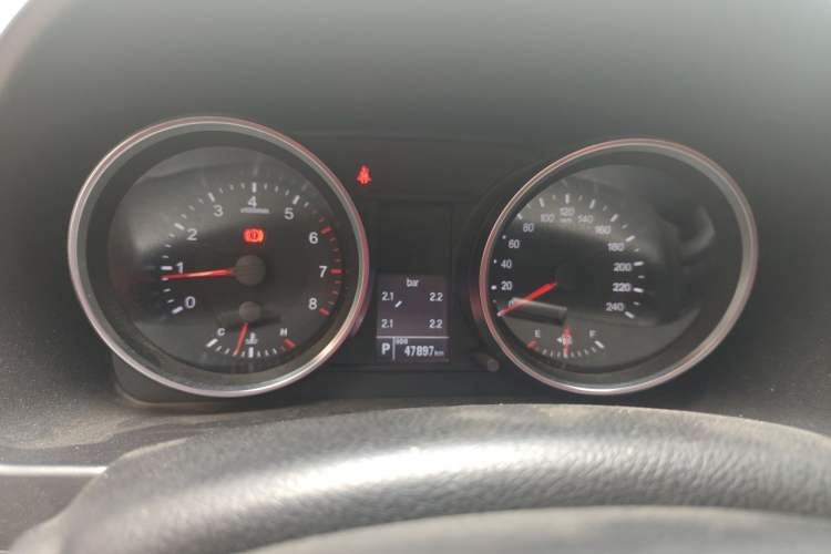 Used Haval H6 2015 Sport Edition 1.5T Automatic Two-Wheel Drive Luxury Model Instrument Cluster