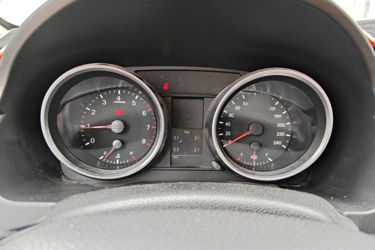 Used Haval H6 2015 Sport Edition 1.5T Manual Two-Wheel Drive Elite Model Instrument Cluster