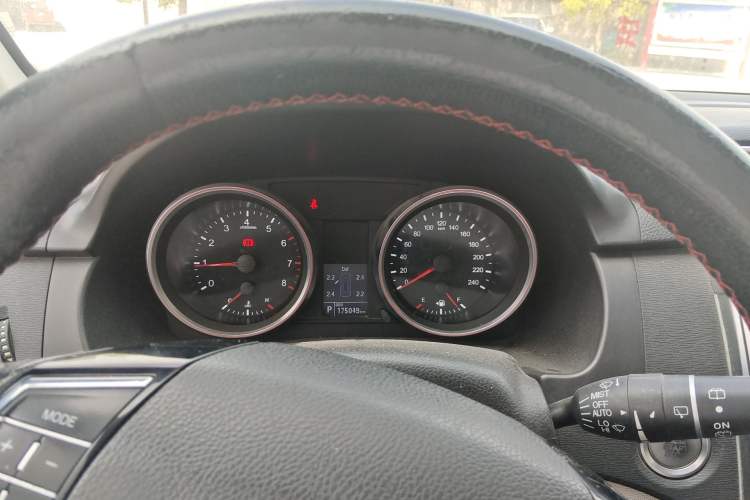 Used Haval H6 2015 Sport Edition 1.5T Automatic Two-Wheel Drive Luxury Model Instrument Cluster