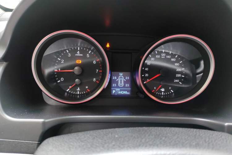 Used Haval H6 2015 Sport Edition 1.5T Automatic Two-Wheel Drive Luxury Model Instrument Cluster