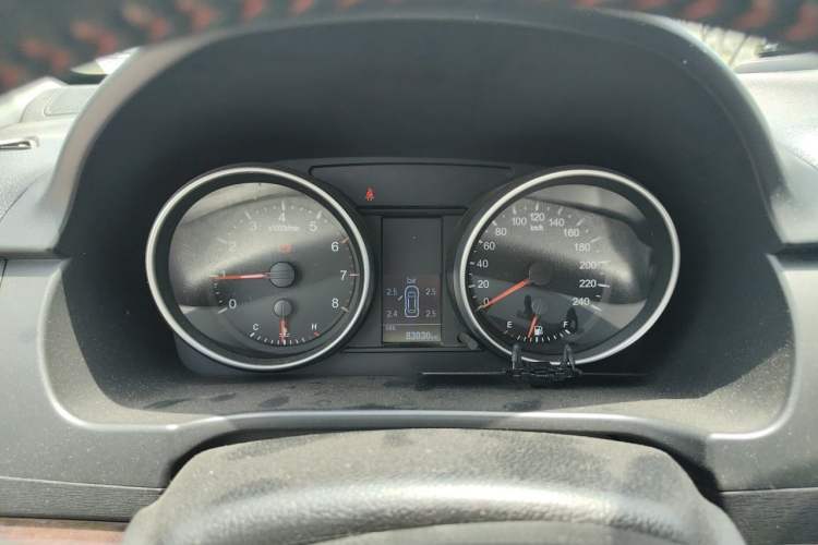 Used Haval H6 2015 Sport Edition 1.5T Manual Two-Wheel Drive Elite Model Instrument Cluster