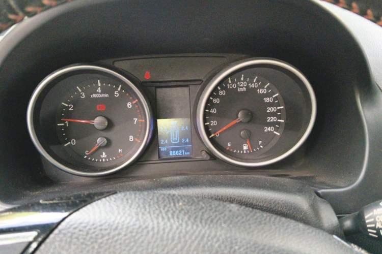 Used Haval H6 2015 Upgraded Model 1.5T Manual Two-Wheel Drive Elite Version Instrument Cluster
