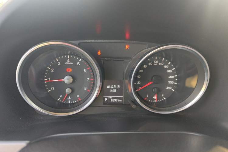 Used Haval H6 2015 Sport Edition 1.5T Automatic Two-Wheel Drive Luxury Model Instrument Cluster