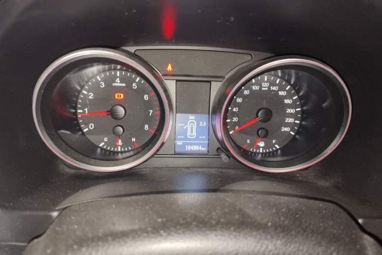 Used Haval H6 2015 Revised Version Sport Edition 1.5T Manual Transmission Two-Wheel Drive Elite Grade Instrument Cluster
