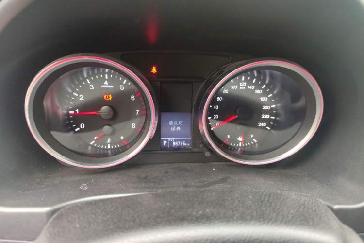 Used Haval H6 2015 Sport Edition 1.5T Automatic Two-Wheel Drive Luxury Model Instrument Cluster