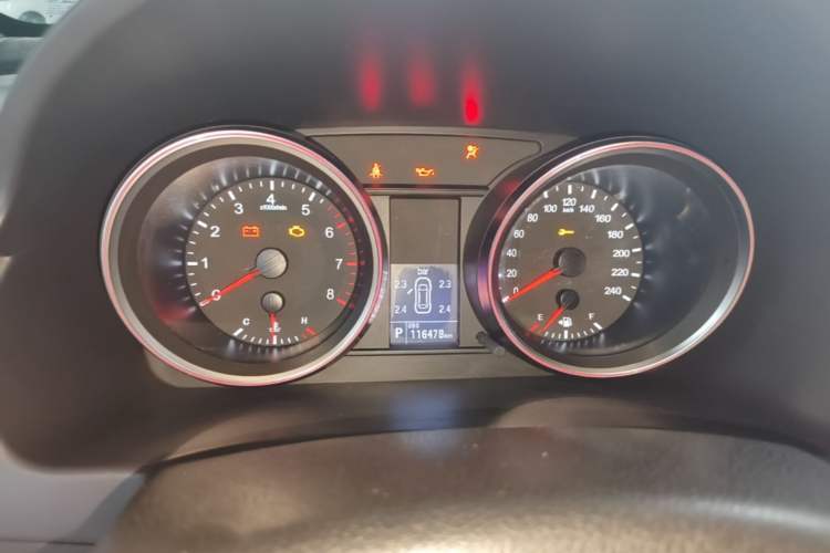 Used Haval H6 2015 Sport Edition 1.5T Automatic Two-Wheel Drive Luxury Model Instrument Cluster