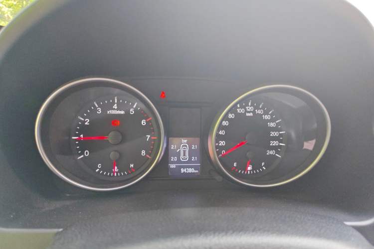 Used Haval H6 2015 Upgraded Model 1.5T Manual Two-Wheel Drive Elite Version Instrument Cluster