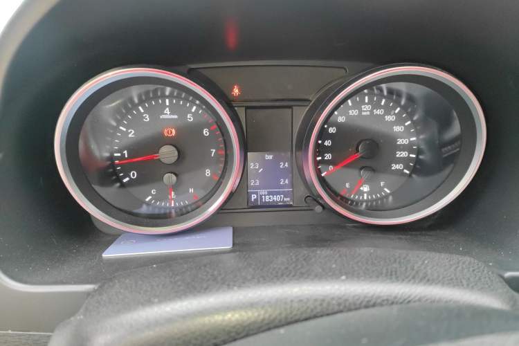 Used Haval H6 2015 Sport Edition 1.5T Automatic Two-Wheel Drive Luxury Model Instrument Cluster