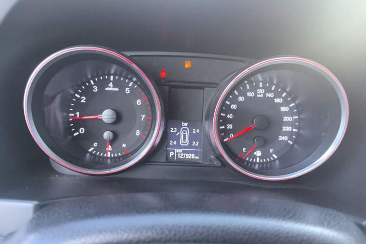 Used Haval H6 2015 Sport Edition 1.5T Automatic Two-Wheel Drive Luxury Model Instrument Cluster