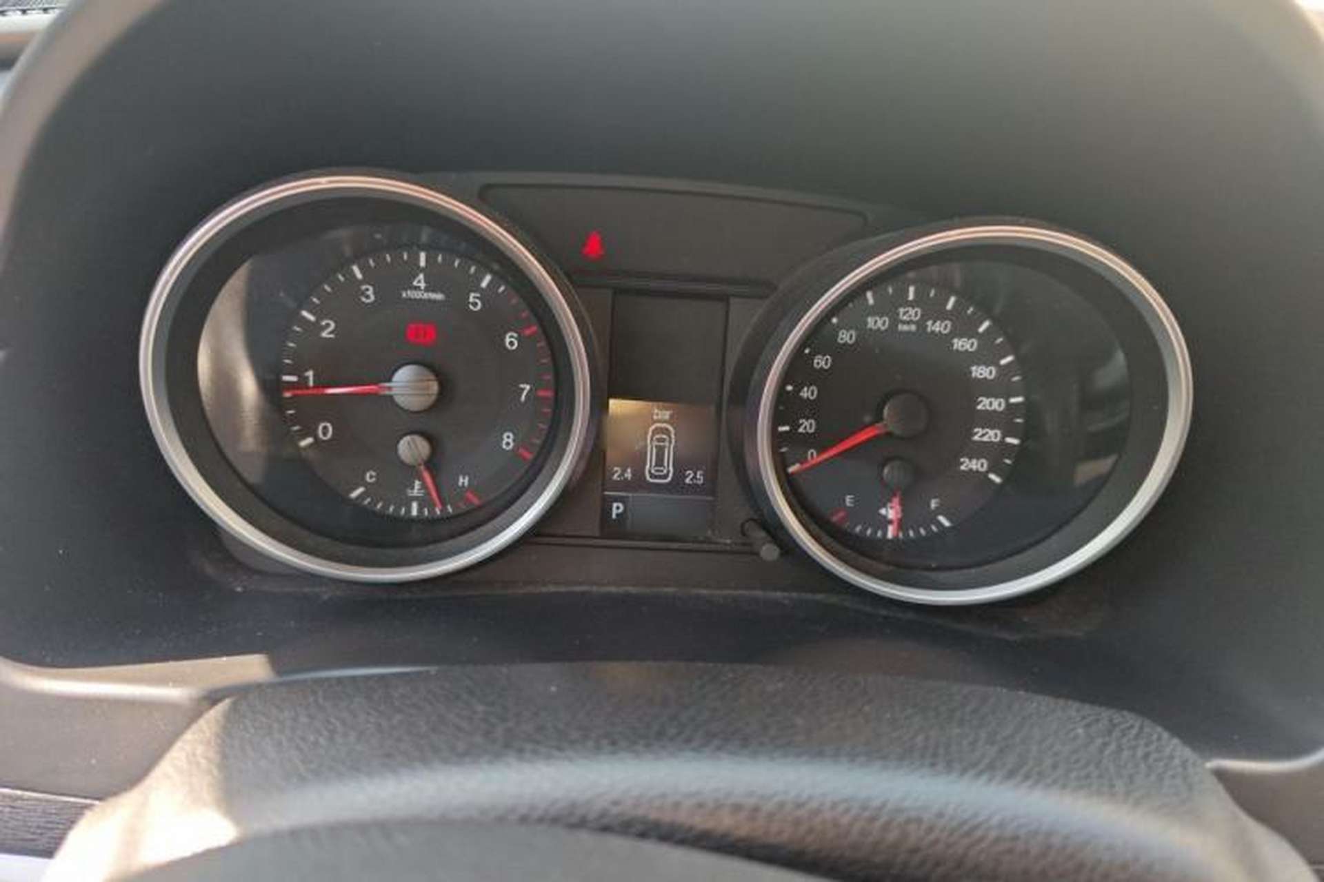 Used Haval H6 2015 Sport Edition 1.5T Automatic Two-Wheel Drive Luxury Model Instrument Cluster