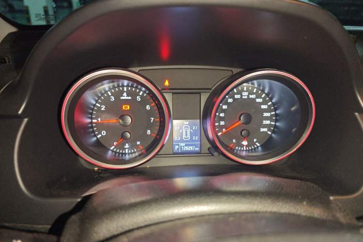 Used Haval H6 2015 Sport Edition 1.5T Automatic Two-Wheel Drive Luxury Model Instrument Cluster