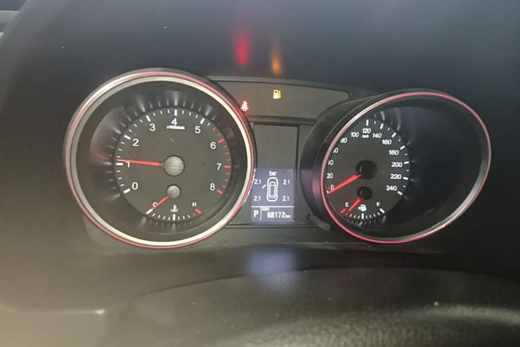 Used Haval H6 2015 Sport Edition 1.5T Automatic Two-Wheel Drive Luxury Model Instrument Cluster