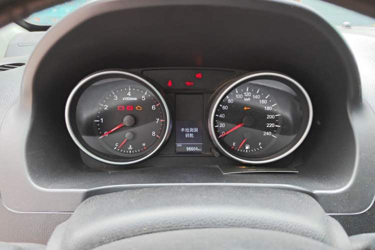 Used Haval H6 2015 Upgraded Model 1.5T Manual Two-Wheel Drive Elite Version Instrument Cluster