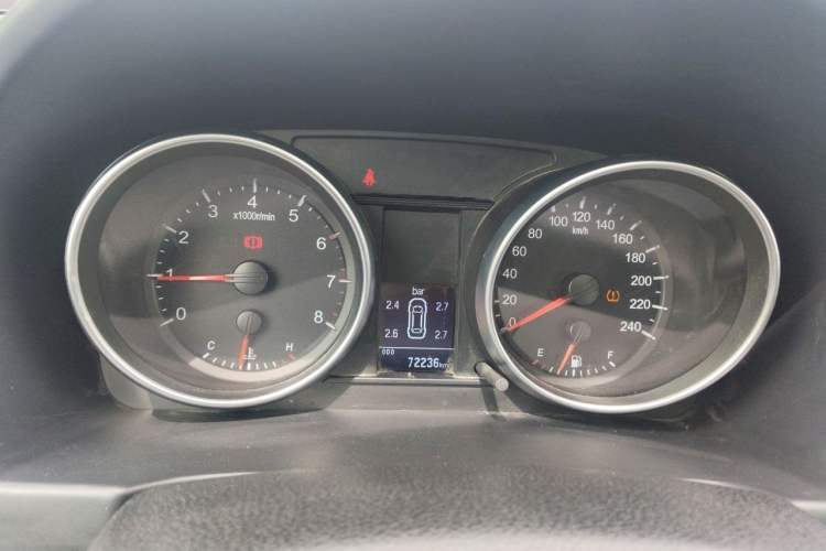 Used Haval H6 2015 Upgraded Model 1.5T Manual Two-Wheel Drive Elite Version Instrument Cluster