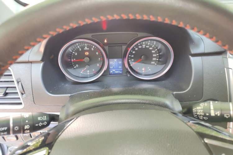 Used Haval H6 2015 Sport Edition 1.5T Automatic Two-Wheel Drive Luxury Model Instrument Cluster