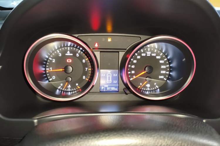 Used Haval H6 2015 Sport Edition 1.5T Automatic Two-Wheel Drive Luxury Model Instrument Cluster