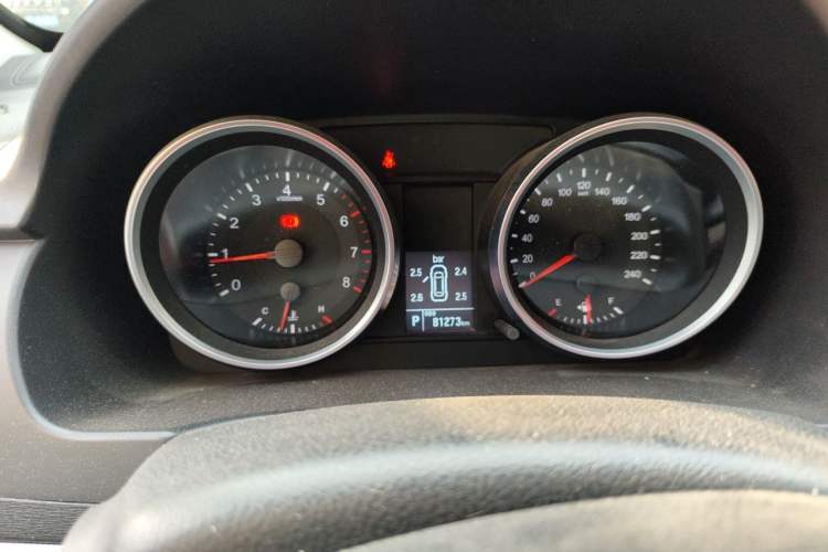 Used Haval H6 2015 Sport Edition 1.5T Automatic Two-Wheel Drive Luxury Model Instrument Cluster