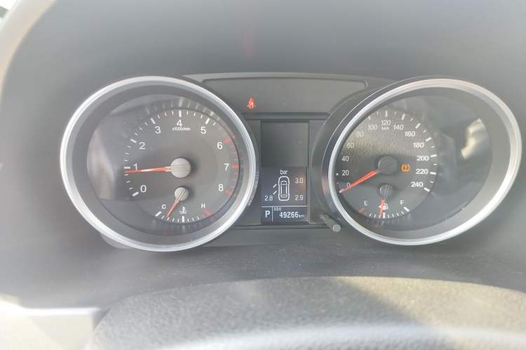 Used Haval H6 2015 Sport Edition 1.5T Automatic Two-Wheel Drive Luxury Model Instrument Cluster