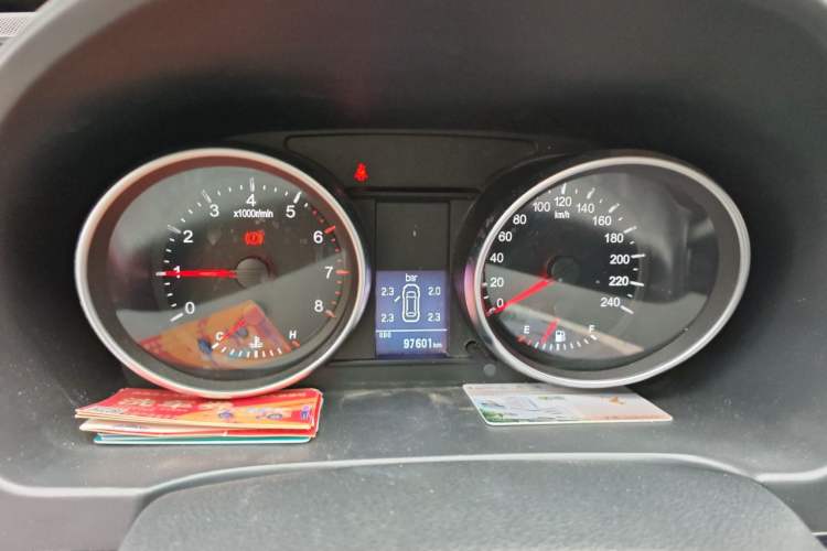 Used Haval H6 2015 Upgraded Model 1.5T Manual Two-Wheel Drive Elite Version Instrument Cluster