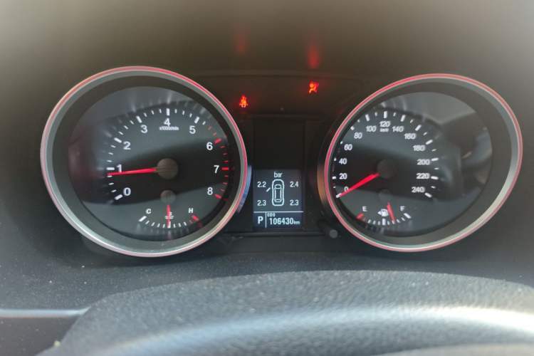 Used Haval H6 2015 Sport Edition 1.5T Automatic Two-Wheel Drive Luxury Model Instrument Cluster