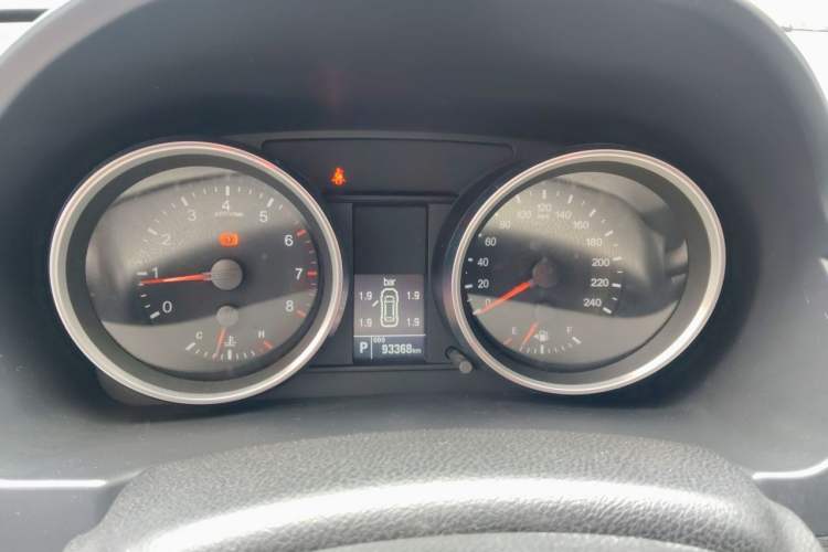 Used Haval H6 2015 Sport Edition 1.5T Automatic Two-Wheel Drive Luxury Model Instrument Cluster