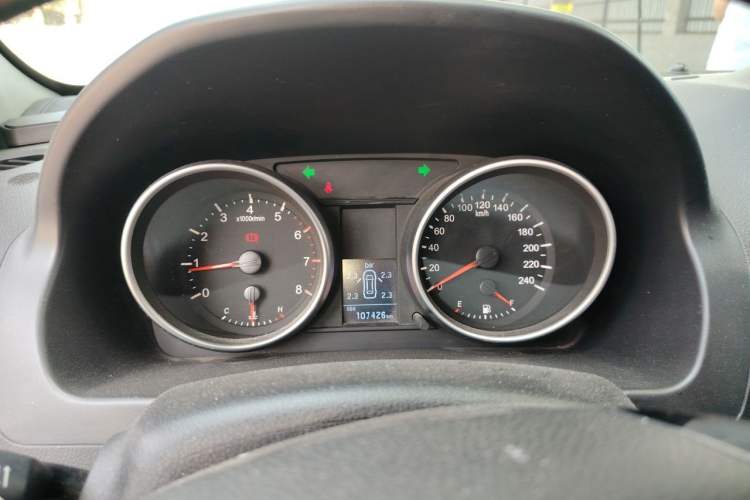 Used Haval H6 2015 Upgraded Model 1.5T Manual Two-Wheel Drive Elite Version Instrument Cluster
