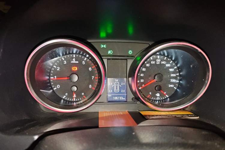 Used Haval H6 2015 Revised Version Sport Edition 1.5T Manual Transmission Two-Wheel Drive Elite Grade Instrument Cluster