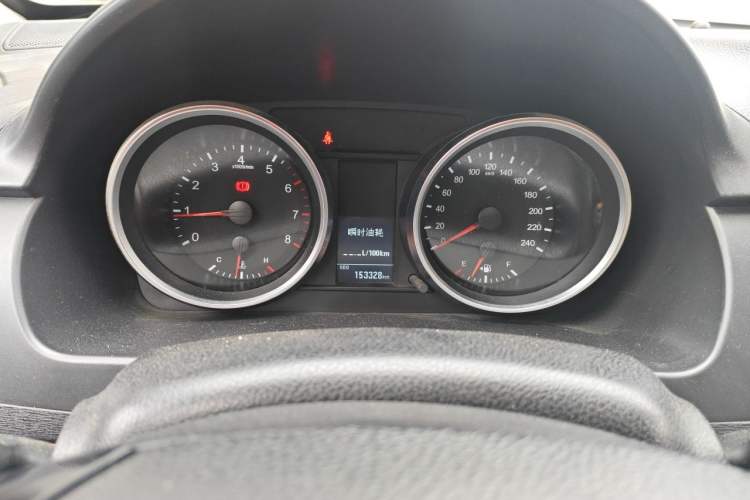 Used Haval H6 2015 Revised Version Sport Edition 1.5T Manual Transmission Two-Wheel Drive Elite Grade Instrument Cluster