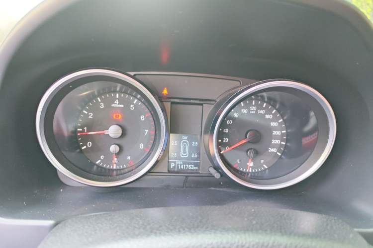 Used Haval H6 2015 Sport Edition 1.5T Automatic Two-Wheel Drive Luxury Model Instrument Cluster
