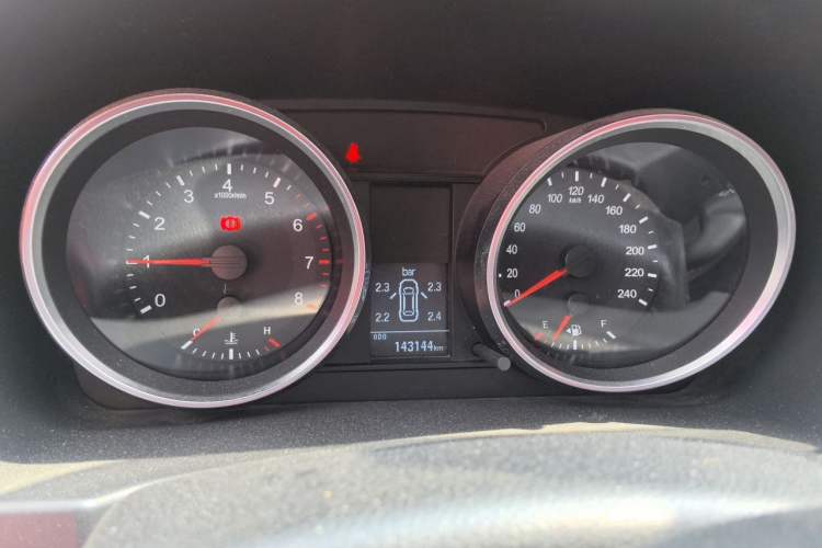 Used Haval H6 2015 Sport Edition 1.5T Manual Two-Wheel Drive Elite Model Instrument Cluster