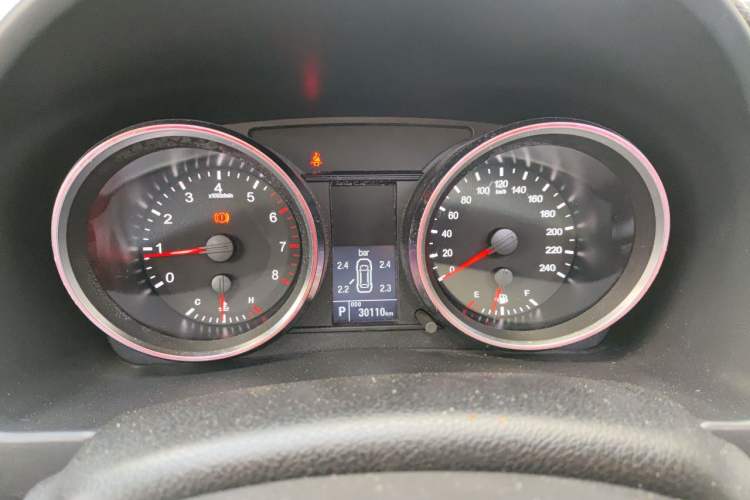 Used Haval H6 2015 Sport Edition 1.5T Automatic Two-Wheel Drive Luxury Model Instrument Cluster