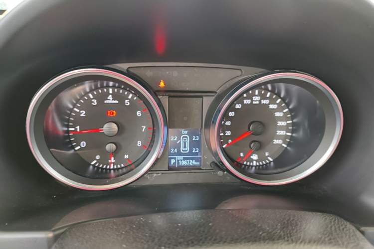 Used Haval H6 2015 Sport Edition 1.5T Automatic Two-Wheel Drive Luxury Model Instrument Cluster
