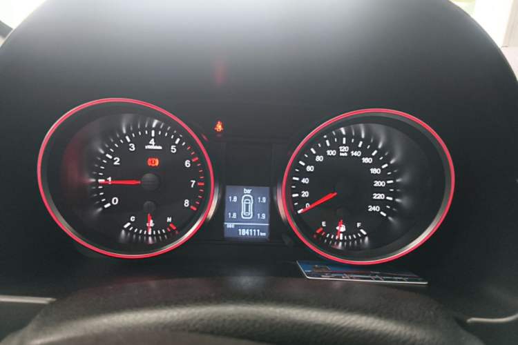 Used Haval H6 2015 Revised Version Sport Edition 1.5T Manual Transmission Two-Wheel Drive Elite Grade Instrument Cluster