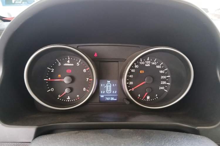 Used Haval H6 2015 Upgraded Model 1.5T Manual Two-Wheel Drive Elite Version Instrument Cluster