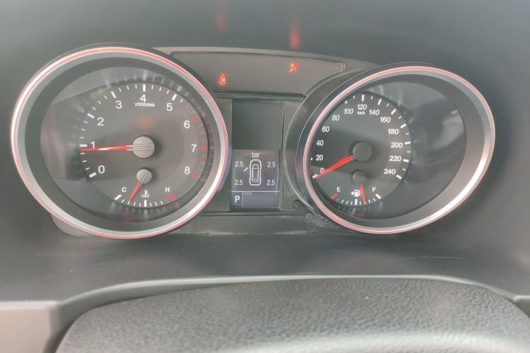 Used Haval H6 2015 Sport Edition 1.5T Automatic Two-Wheel Drive Luxury Model Instrument Cluster