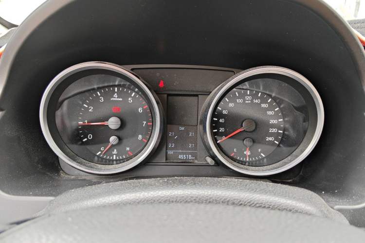 Used Haval H6 2015 Sport Edition 1.5T Manual Two-Wheel Drive Elite Model Instrument Cluster