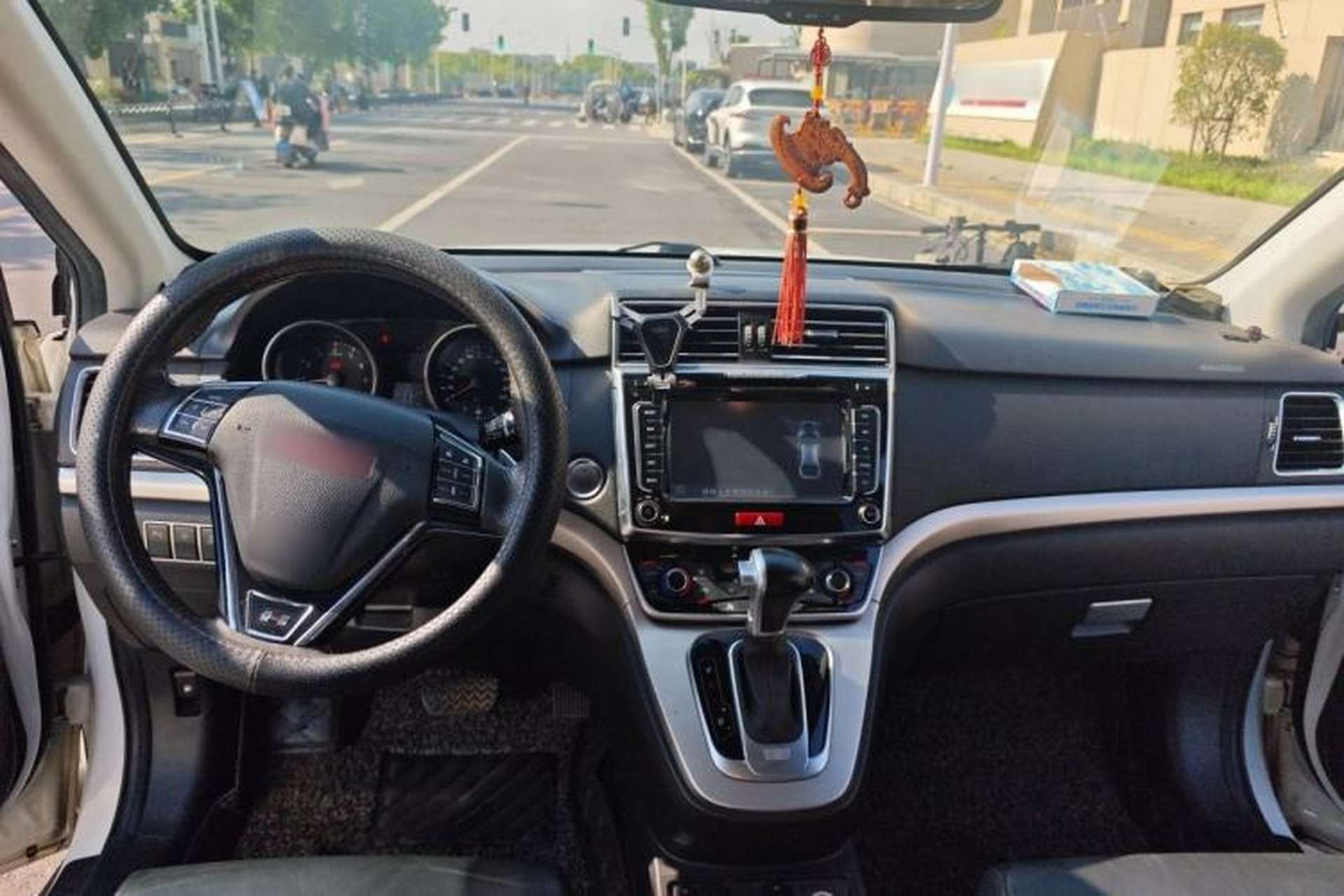 Used Haval H6 2015 Sport Edition 1.5T Automatic Two-Wheel Drive Luxury Model Interior 2