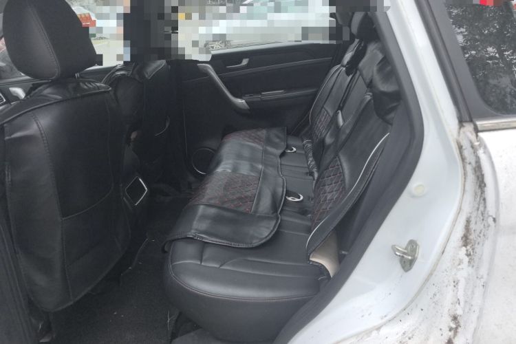 Used Haval H6 2015 Sport Edition 1.5T Automatic Two-Wheel Drive Luxury Model Interior 4