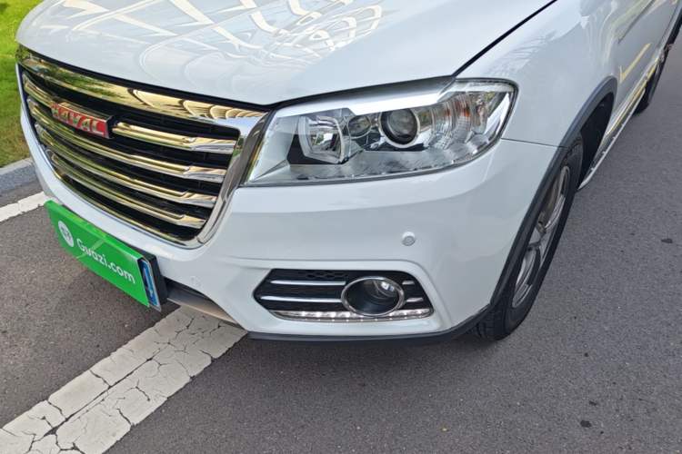 Used Haval H6 2015 Revised Version Sport Edition 1.5T Manual Transmission Two-Wheel Drive Elite Grade Left Front Headlight