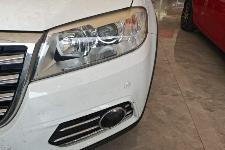 Used Haval H6 2015 Revised Version Sport Edition 1.5T Manual Transmission Two-Wheel Drive Elite Grade Left Front Headlight