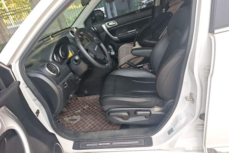 Used Haval H6 2015 Upgraded Model 1.5T Manual Two-Wheel Drive Elite Version Left Front Seat